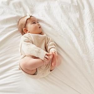 Vêtements pour bébés garçons et filles, style tendance, couleur unie, pantalon court en tricot, chemise à manches longues, ensemble de vêtements pour bébé - Product Image 1