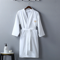 Peignoir de Bain de Luxe Blanc en Velours Coupé Éponge Coton pour Hôtel et Spa