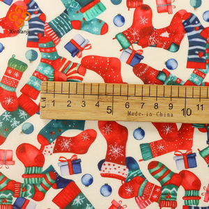 Rayures personnalisées bricolage <span class=keywords><strong>graphique</strong></span> dessin animé sublimation décoration maison mignon designer polyester matelassé <span class=keywords><strong>tissu</strong></span> à coudre pour décoration de noël - Product Image 5