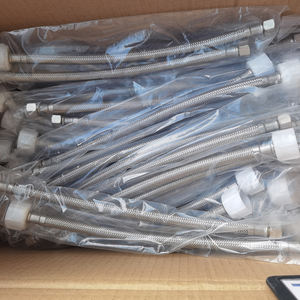 Tuyau d'alimentation en eau flexible tressé en acier inoxydable de 12'' 16'' 40 cm F1/<span class=keywords><strong>2</strong></span> pouce pour robinet de cuisine et de salle de bain - Product Image 4