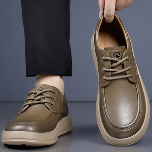 รองเท้าหนังลำลองผู้ชาย ส้นเตี้ย พื้นยาง ใส่สบาย สไตล์เดินเล่น ตกแต่งด้วยการเย็บสีดำ - Product Image 2