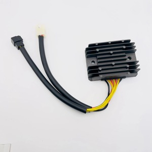 619317869738รถจักรยานยนต์ส่วนควบคุมแรงดันไฟฟ้าโคลงวงจรเรียงกระแสสำหรับไทรอัมพ์ถนนสาม675เดย์โทนา<span class=keywords><strong>955i</strong></span> 650 Sprint ST - Product Image 2