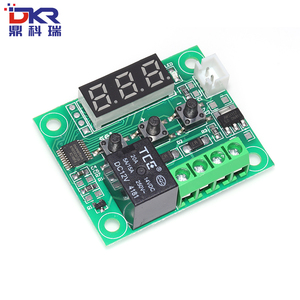XH-W1209 โมดูลควบคุมอุณหภูมิน้ำขนาดเล็กจอแสดงผลดิจิตอล DC 12V เซ็นเซอร์สวิตช์อุณหภูมิ - Product Image 1