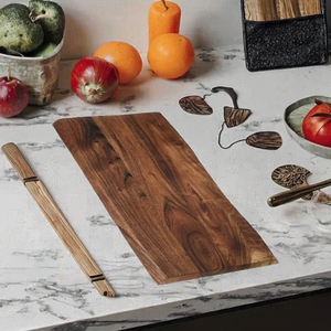 Planche à découper rectangulaire en teck et acacia Ha Le avec poignée, écologique, sans danger pour les aliments, pour la viande, le fromage, les légumes, utilisation en cuisine - Product Image 2