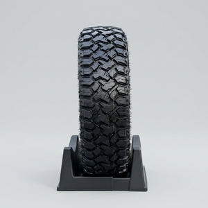 Neumático Radial Nuevo LCH T-REX LT265/75R16 para Reemplazo en Automóviles de Pasajeros - Product Image 1