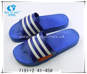 Plano de moda de verano de plástico Pvc zapatillas Sandalias para hombres