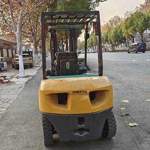 Chariots élévateurs d'occasion Koamtsu, mini chariot élévateur, matériel de construction d'occasion, machine de terrassement, chariot élévateur tout-terrain d'occasion Komatsu - Product Image 4