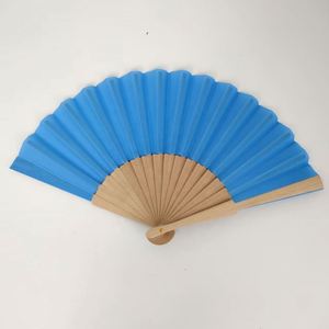 Éventail en bois personnalisé imprimé et gravé, pliable en bambou, portable, en tissu, décoration d'intérieur pour mariages et événements - Product Image 5