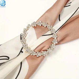 Sabuk bunga kristal bulat berongga, cincin syal gesper bertatahkan berlian imitasi berkilau dekorasi sabuk gesper konektor Slider pakaian