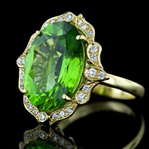 Anello da donna con zirconi verdi oversize, stile creativo ed elegante, per matrimonio, uso quotidiano, impilabile, gioiello da dito abbinabile a tutto, idea regalo - Product Image 2