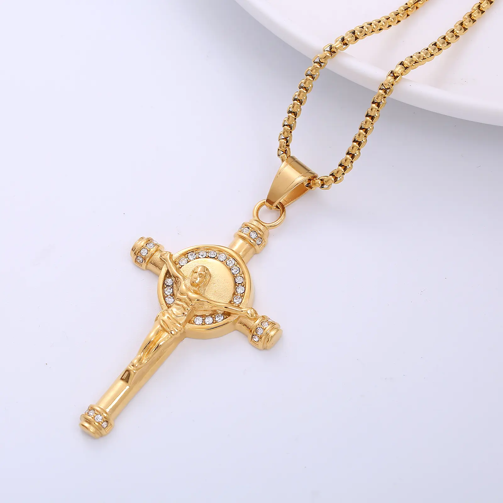 Cz Steen Strass Diamant Zirkoon Jesus Religieuze Katholieke Kruisbeeld Hanger Kruis Ketting