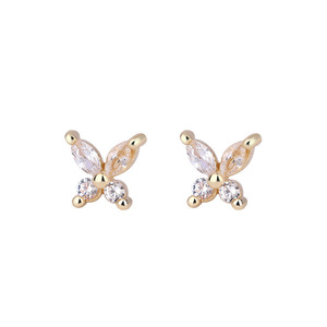 Boucles d'oreilles papillon en or et or blanc avec zircon serti griffe, pour un usage quotidien - Product Image 5