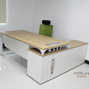 エグゼクティブデスク工場直販価格良質マネージャーOEM MFCラグジュアリーオフィス仕様 - Product Image 1