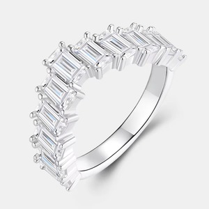 Anello di Lusso in Moissanite di Alta Qualità, Taglio Smeraldo Rettangolare, Argento Sterling 925, per Uomo e Donna - Product Image 3