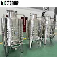 Réservoir de vin mousseux 500L Équipement carré de cave en acier inoxydable 304/316 Équipement de vin à vendre