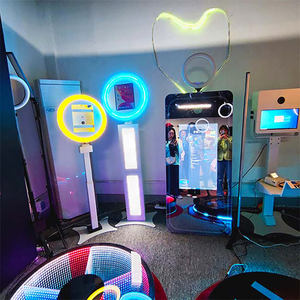 Système de présentation de photomaton iPad à double écran, intégration logicielle Salsa 2, compatible Bluetooth, construction métallique pour événements - Product Image 2