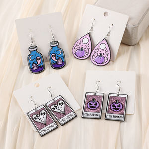 زوج واحد من أقراط الهالوين المخيفة القابلة للطي مصنوعة من الأكريليك وعلى شكل يويجا وقرط الروح الموجودة في التاروت للنساء والبنات مناسبة كهدية لعيد الميلاد - Product Image 1