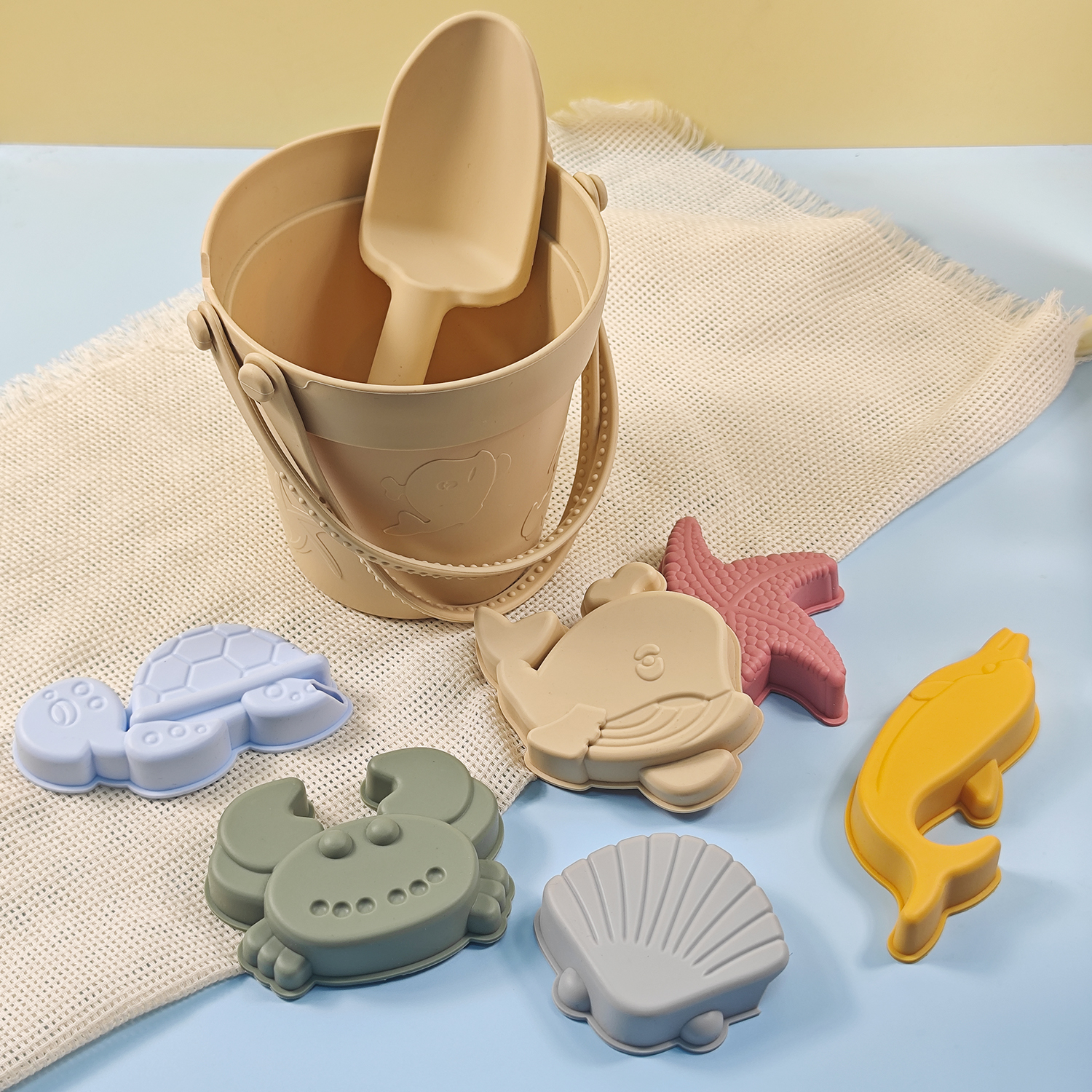 BPA Free Unisex Custom Animal Silicone Funny Summer Sand Toys Set Hot Summer Beach Bucket Set for Boys and Girls