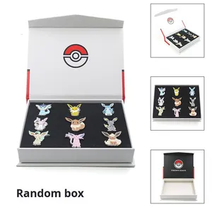 Épinglette en métal émaillé de la famille Pokémon Eevee, ronde, décorative, avec placage or et motif gravé peint - Product Image 3