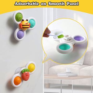 Set de Regalo para Recién Nacidos, Juguetes de Baño para Bebés, Juguete Sensorial con Ventosa - Product Image 4