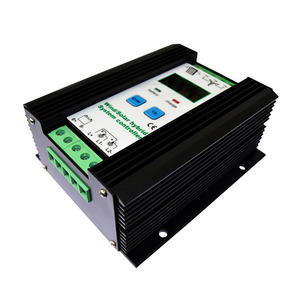 Régulateur automatique intelligent de <span class=keywords><strong>chargeur</strong></span> de panneau solaire de 12v 24v 48v pour le contrôleur solaire de charge de la <span class=keywords><strong>batterie</strong></span> au plomb Pwm - Product Image 1