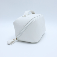 Sac de maquillage portable avec sangle et poignée, grande capacité, pour femmes, sac de toilette de voyage, PU, logo personnalisé en relief, trousse de cosmétiques