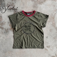 Individuelles Logo Amerikanisches Vintage T-Shirt Digitaldruck Nieten-Colorblock-Design Atmungsaktives Gewebtes Mid-Casual Sommer-T-Shirt vom Hersteller