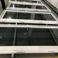 Fourniture en gros de fenêtres et de portes de maison coulissantes à double vitrage UPVC blanc à battant économique