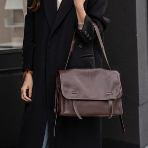 Bolso de Hombro de Piel de Oveja Curtida Retro 2026, Bolso de Mensajero de Alta Gama para Mujer, Bolso de Mano Casual de Gran Capacidad - Product Image 5