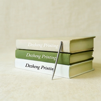 Livres factices décoratifs personnalisés en gros, design de créateur, vierges, pour la décoration intérieure, table basse, en carton rigide, promotionnels