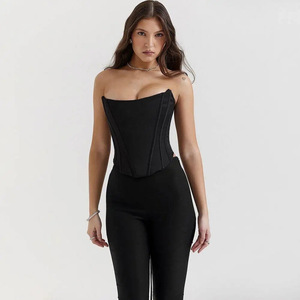 เสื้อครอปท็อป OUDINA รุ่น Summer Dropshipping ดีไซน์หรูหรา สายรัดไหล่แบบไร้สาย ทรงบอดี้สูท แต่งโครงรัดรูปทรงปลากระเบน - Product Image 3