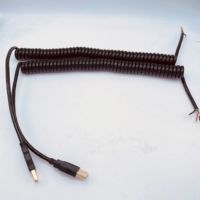 Câble USB rétractable en spirale à 4 cœurs en élastomère de haute qualité avec gaine en PU
