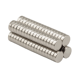 D5mm Magnete <span class=keywords><strong>Mini</strong></span> <span class=keywords><strong>Aimants</strong></span> À Disque Rond 5x1mm Ronde Circulaire Imane 5mm x 1mm N35 Aimant À Disque Permanent NdFeB N50 N52 5*1mm Aimant - Product Image 5