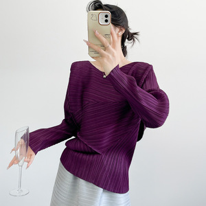 Camicetta Elegante da <span class=keywords><strong>Donna</strong></span> a Tinta Unita con Pieghe, Collezione Primavera 2026, Top a Strati con Collo Tondo e Maniche Lunghe, Slim Fit - Product Image 3