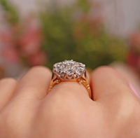 Bague de fiançailles personnalisée en or massif 14 carats en forme de fleur avec diamant de laboratoire certifié IGI – Cadeau classique pour fête, anniversaire, mariage