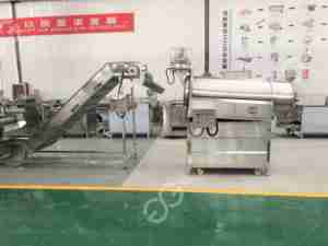 Continuous <strong>Automatic</strong> Falafel Tortilla Chip Frying <strong>Machine</strong> <strong>Curls</strong> Fried <strong>Corn</strong> Snacks Production Line - Product Image 3