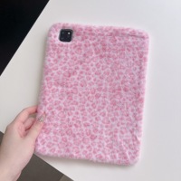 Casing iPad Lucu Berbulu Motif Leopard, Penutup Pelindung Lembut untuk iPad Pro 12.9 Air5 Air4 iPad Generasi ke-10, Pelindung Tablet Anti Benturan