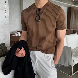 T-shirt tricoté à manches courtes pour homme, coupe ajustée, respirant, en soie glacée, pour l'été, décontracté - Product Image 4