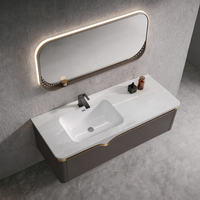 Meuble de salle de bain mural minimaliste de luxe avec design de vasque flottante gain de place et miroir éclairé