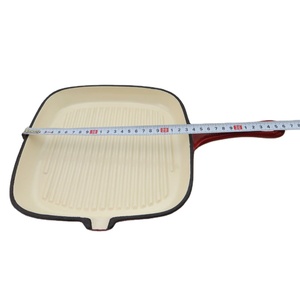 Sartén Cuadrada <span class=keywords><strong>de</strong></span> <span class=keywords><strong>Hierro</strong></span> <span class=keywords><strong>Fundido</strong></span> Esmaltado Antiadherente, Ecológica y Moderna, <span class=keywords><strong>para</strong></span> Asar a la <span class=keywords><strong>Parrilla</strong></span>, Hornear, Certificada por LFGB, Apta <span class=keywords><strong>para</strong></span> Estufas <span class=keywords><strong>de</strong></span> Gas e Inducción - Product Image 5