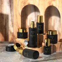 Set di Flaconi in Vetro per Cosmetici con Pompa Dosatrice, Bottiglia Rotonda a Strisce Verticali per Acqua, Emulsione, Essenza e Crema da 30ml a 120ml