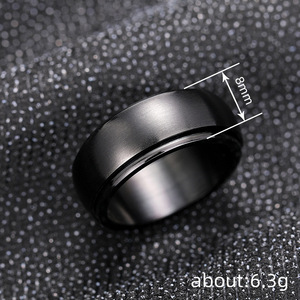 Anello Girevole Liscio e Curvo Unisex, Accessorio Minimalista alla Moda per Uso Quotidiano - Product Image 4