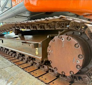 Excavadora Usada de Marca Japonesa Hitachi Zx135us 130 120 en Oferta, 13.5 Toneladas, 13 Toneladas, Excavadora Mediana de Segunda Mano para Granja, con Certificación EPA y CE - Product Image 4