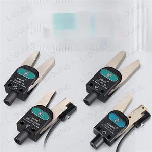 OEM tùy chỉnh nhôm khí nén sprue <span class=keywords><strong>Gripper</strong></span> picker nước Stopper kẹp cho nhựa không khí công cụ khí nén - Product Image 3