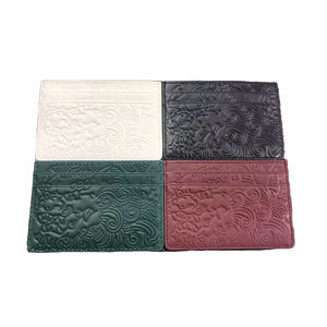 Porte-cartes de crédit gaufré pour femme, porte-cartes <span class=keywords><strong>blanc</strong></span>, portefeuille fin, portefeuille personnalisé en cuir de vachette véritable avec motif lion gaufré pour femme - Product Image 1