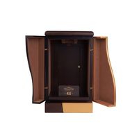 Boîte à vin de luxe en bois de pin artisanal haut de gamme à double porte écologique pour l'affichage et le stockage du whisky