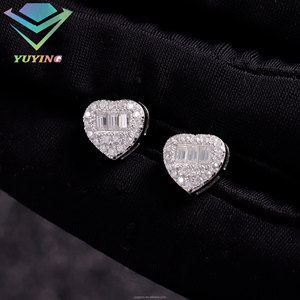 เครื่องประดับแฟชั่น ต่างหูรูปหัวใจสำหรับผู้หญิง เพชรโมอิสซาไนต์ VVS ชุบทอง เงินแท้ 925 พร้อมใบรับรอง GRA ผ่านการทดสอบเพชร - Product Image 3