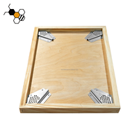 Couverture intérieure de ruche 10 cadres en contreplaqué marin avec cadre en pin ciré, fabriquée en Australie, avec 4 trous de ventilation métalliques pour l'évacuation des abeilles