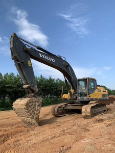 Volvo EC300D Pelleteuse sur chenilles 33 tonnes 2m3 godet 90% état neuf - Product Image 4