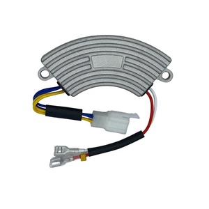 Régulateur de tension OEM Champion 2-4 kW pour générateurs Generac 3250 3500 <span class=keywords><strong>4000</strong></span> 4500 163cc~224cc Pièces et accessoires de générateur <span class=keywords><strong>AVR</strong></span> 3500 - Product Image 3